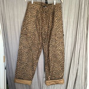 Leopard cargo pants